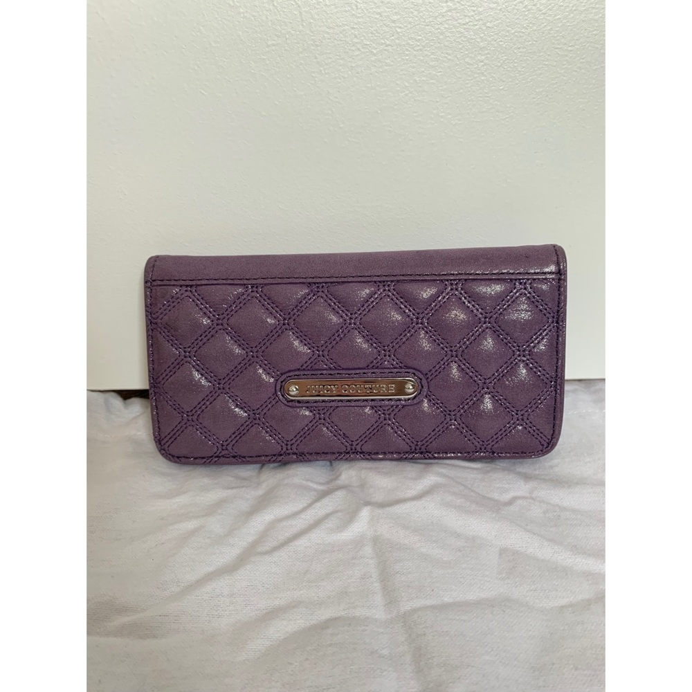 •JUICY COUTURE Quilted Purple Leather Wallet•
